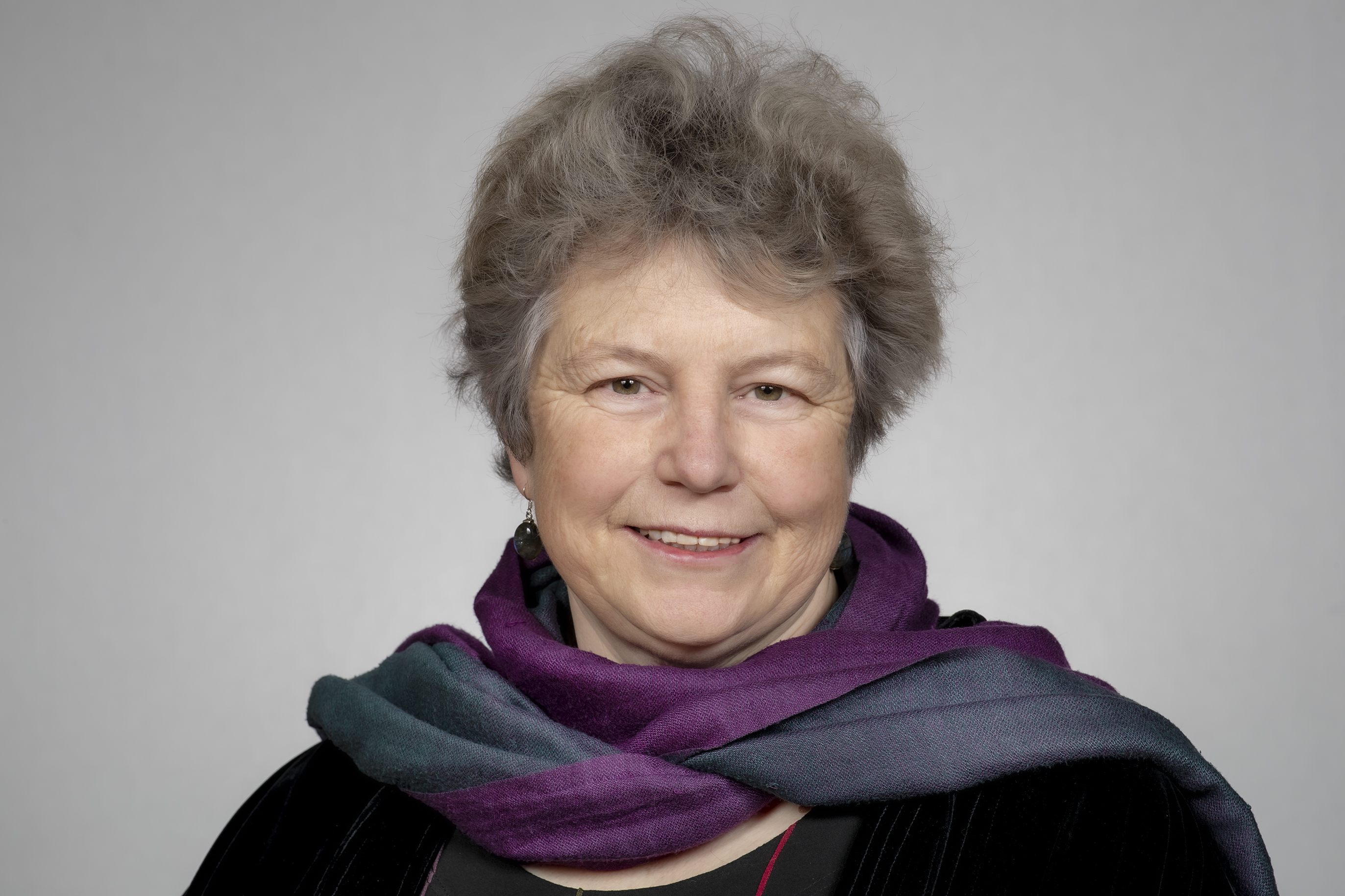 Hattie Llewelyn-Davies – Chair